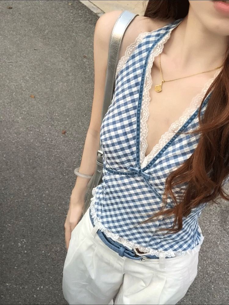 Korean Style Lace V-Neck Halter Camisole – Elegant Sleeveless Crop Top