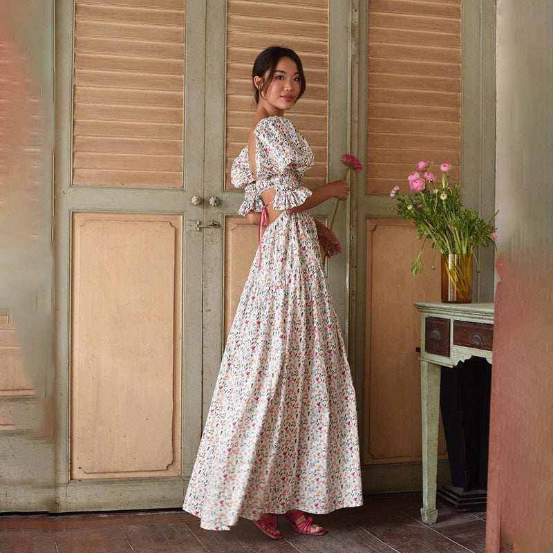 Niche Design Backless Floral Seaside Dress for Women – Elegant Flowy Vacation Style