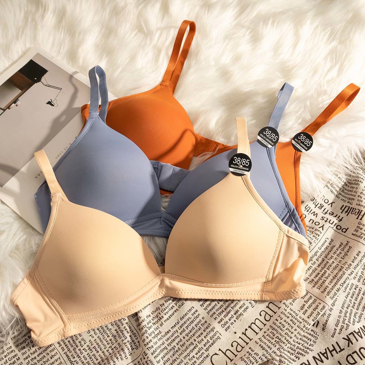 Simple Triangle Cup Deep V Seamless Bra for Women – Light, Thin, Wire-Free Comfort