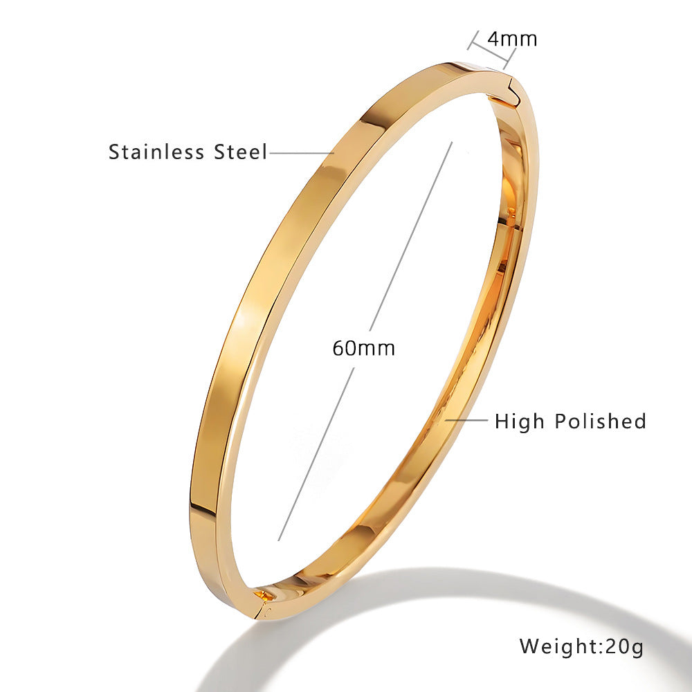 Cross-border wholesale electroplated gold female models female high-grade female non-fading jewelry ins four-leaf clover titanium steel bracelet
