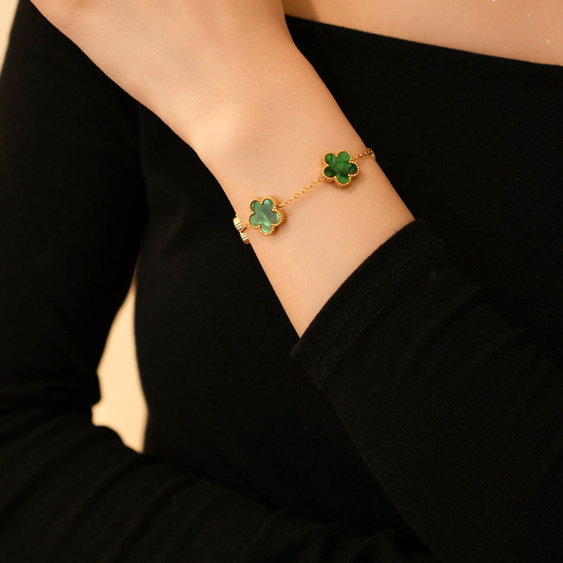 Cross-border titanium steel lucky clover five-leaf clover five-flower five-leaf bracelet light luxury high-end female hot-selling stainless steel hand jewelry
