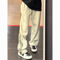 American High-Street Retro Heavy Sweatpants - Straight-Leg Sports Casual Pants with Camo Stripe & White Floral Design