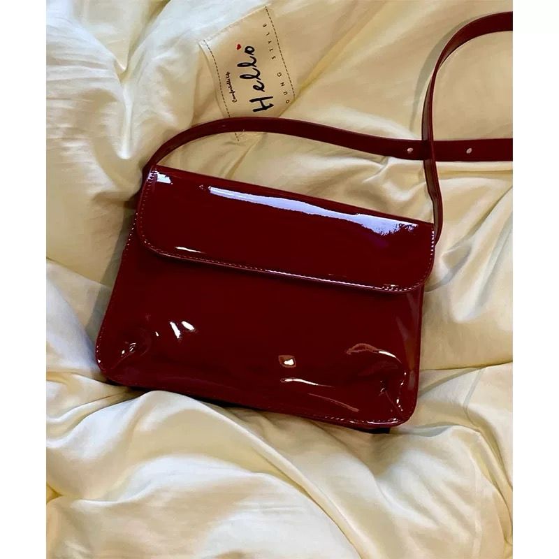 Vintage Red Patent Leather Small Square Bag, Fashionable Handbag and Shoulder Crossbody Bag