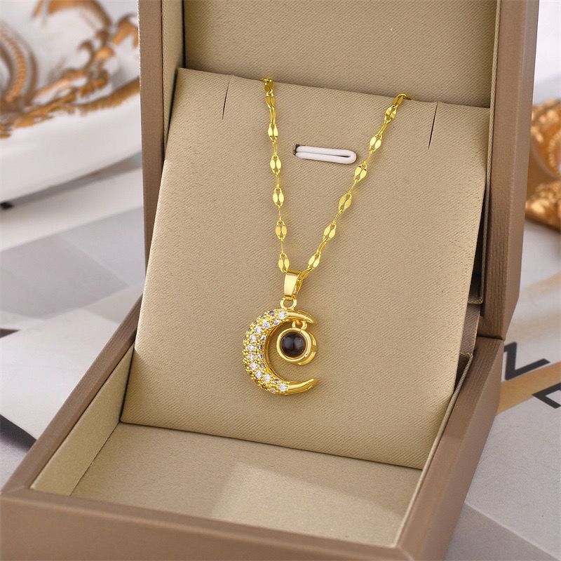 I Love You to the Moon Necklace – Dainty Moon Pendant Clavicle Chain for Women