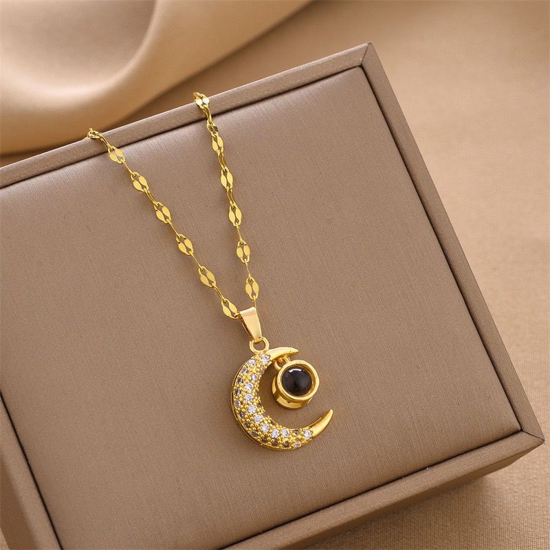 I Love You to the Moon Necklace – Dainty Moon Pendant Clavicle Chain for Women
