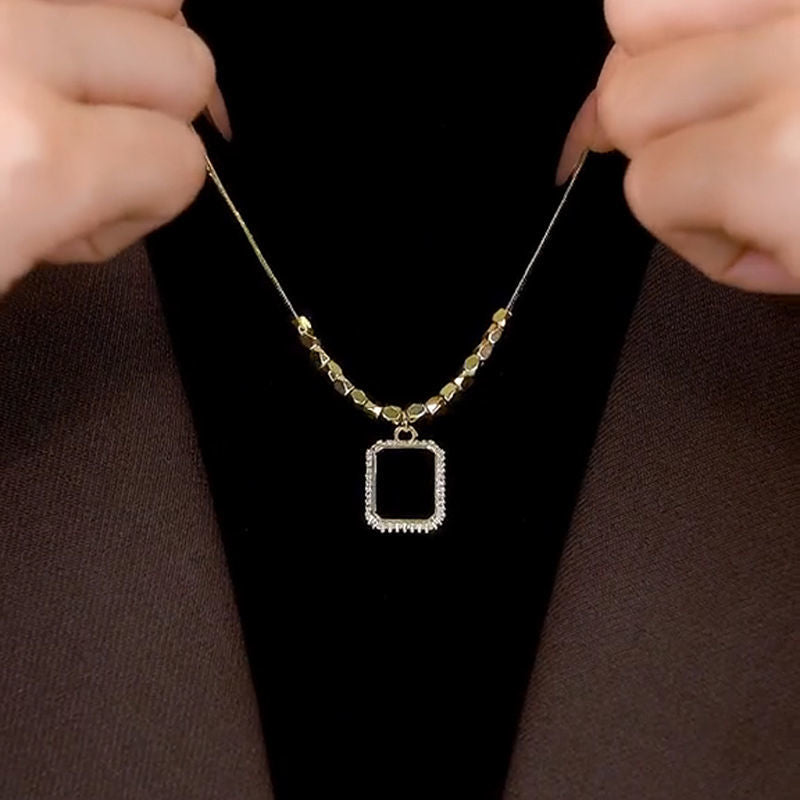 Black Square Titanium Steel Necklace for Women – Elegant Fade-Resistant Clavicle Chain