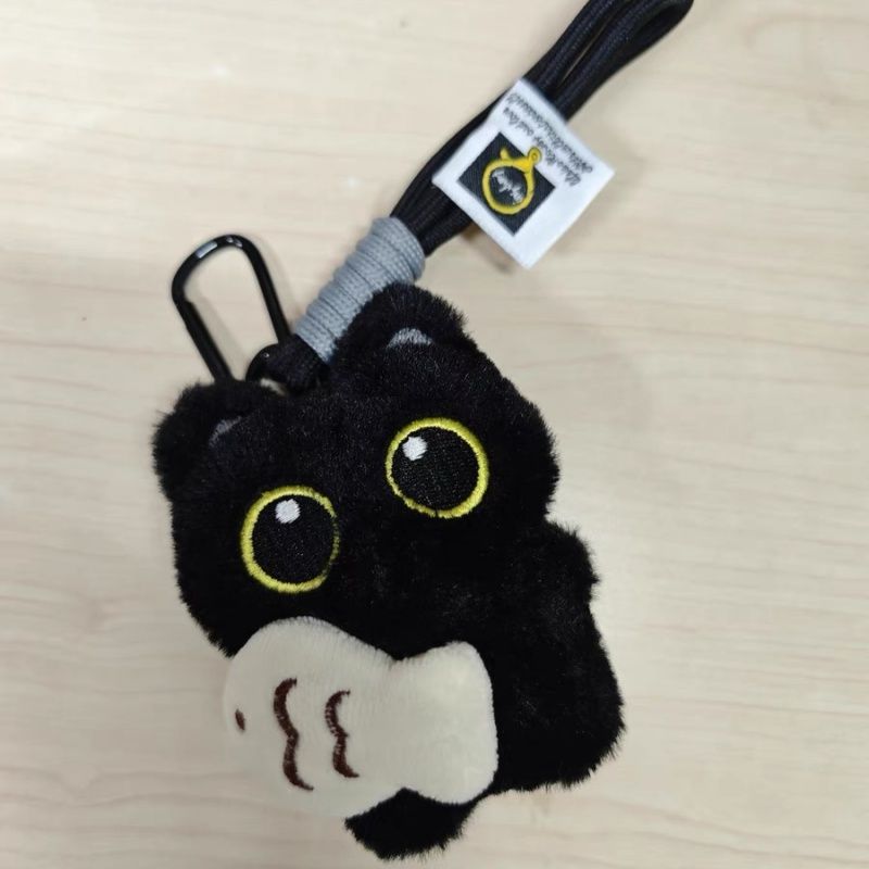 Cute Black Cat Plush Keychain – Big Eyes, Fish Hugging Cat Bag Charm, Creative Couple Keyring