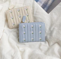 Embroidered Floral Short Wallet – Cute Fresh Small Purse for Women