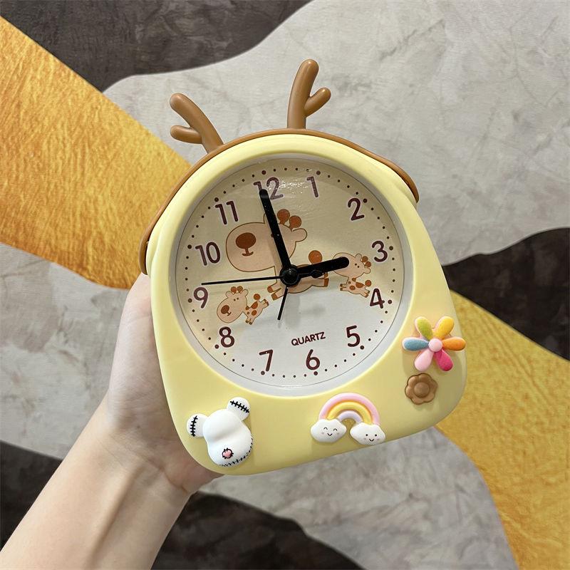 Cute Cartoon Style Alarm Clock – Creative Wake-Up Device with Strong Sound, Perfect Bedside Clock for Lazy Mornings