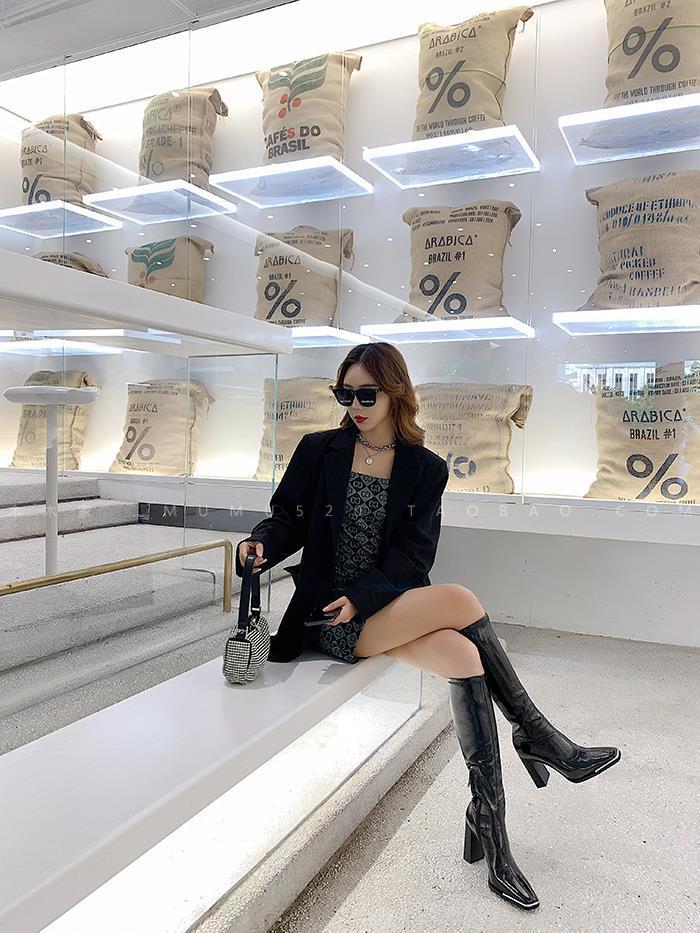 Glossy Square-Toe Knee-High Boots – Slim Fit Patent Leather Boots