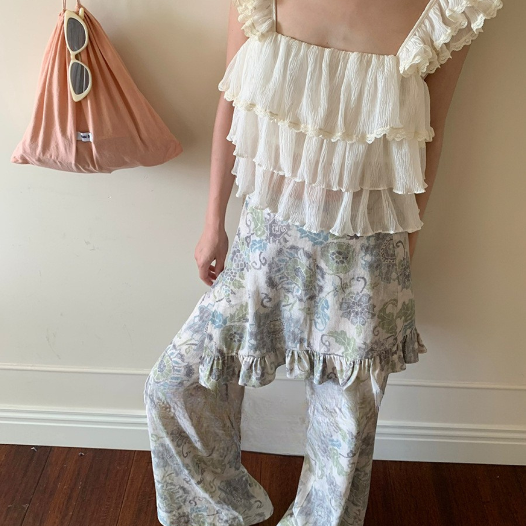 French V-Neck Hollow Jacquard Camisole – Slim Fit Versatile Short Top for Women